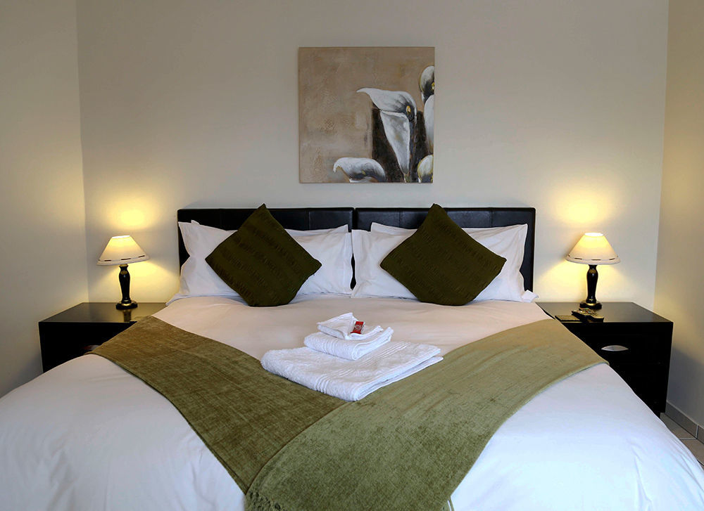 Atholl Guest House ヨハネスブルグ エクステリア 写真